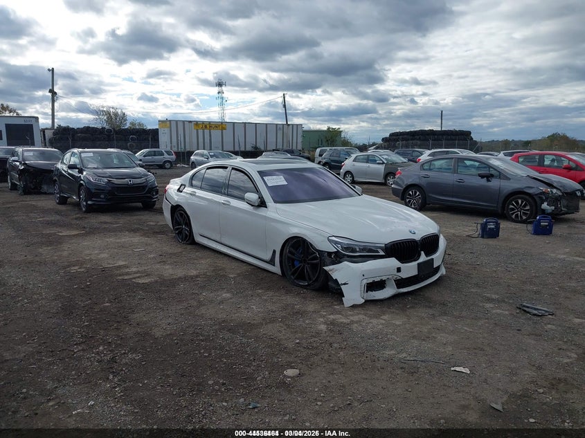 Photo of the 2016 BMW 750I XDRIVE
