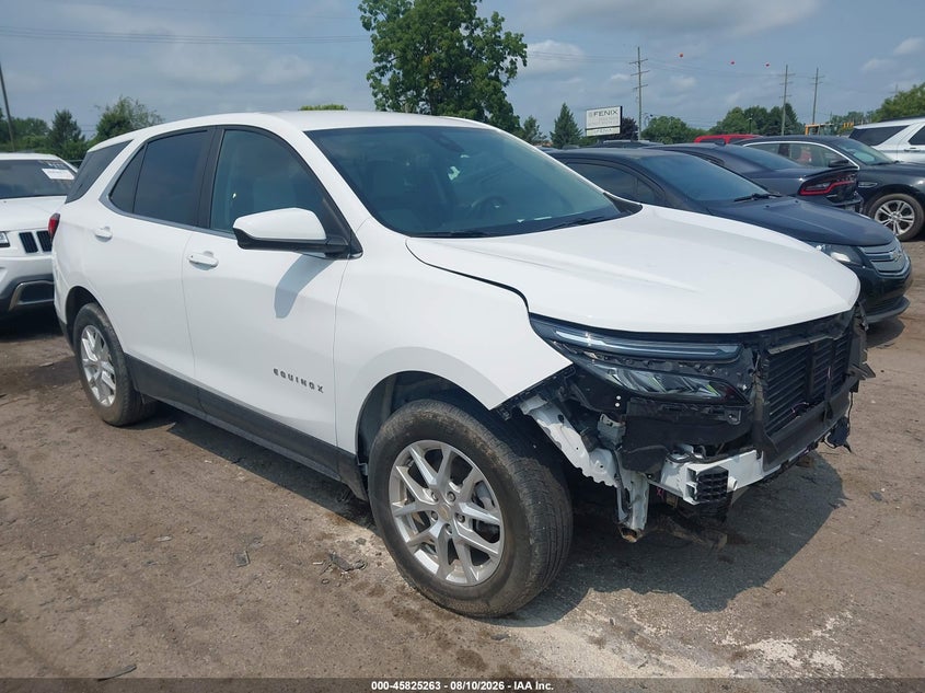 Photo of the 2023 CHEVROLET EQUINOX FWD LT