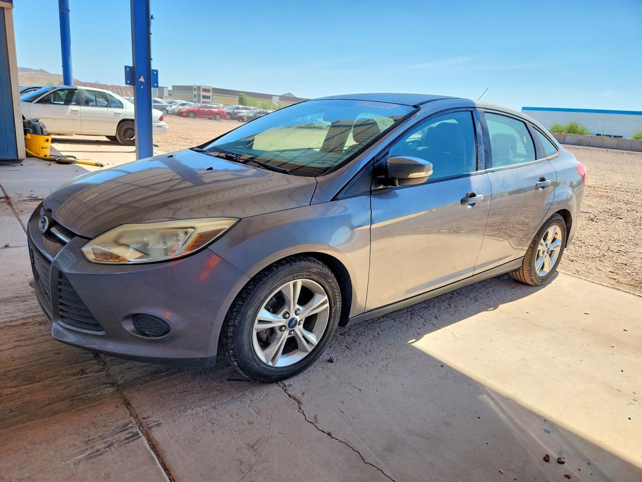 Photo of the 2014 FORD FOCUS SE