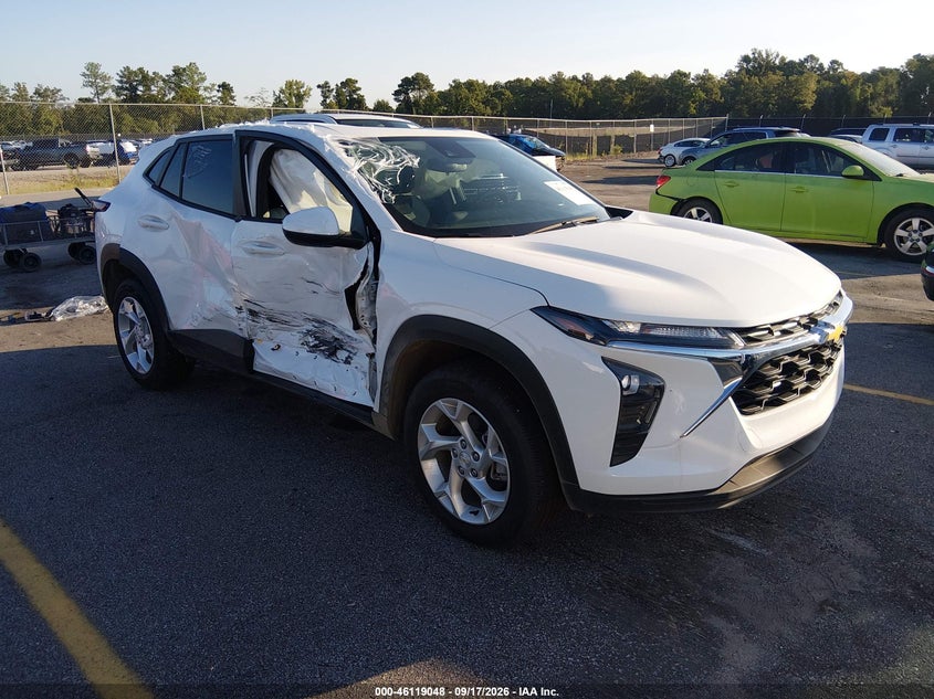 Photo of the 2026 CHEVROLET TRAX FWD LS
