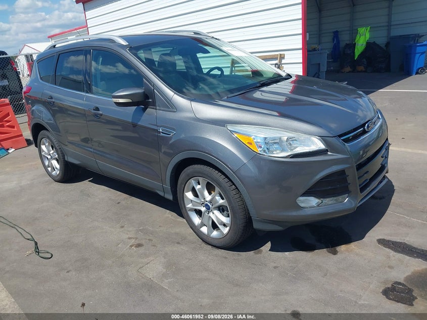 Photo of the 2014 FORD ESCAPE TITANIUM