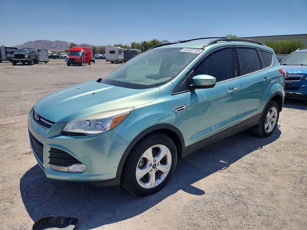 Photo of the 2013 FORD ESCAPE SE