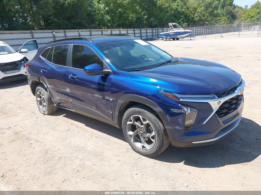 Photo of the 2024 CHEVROLET TRAX FWD LT