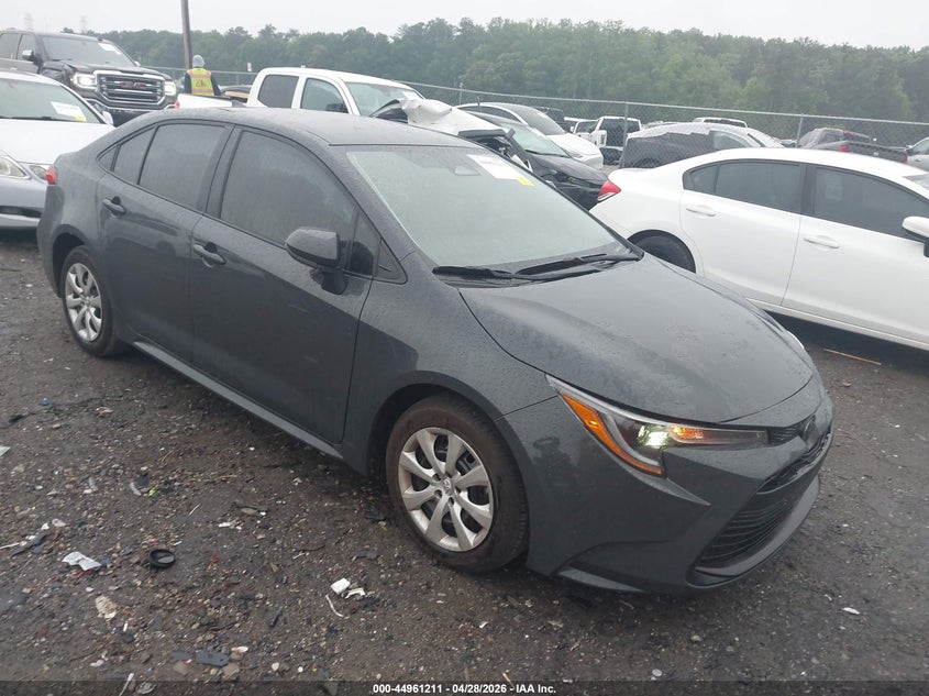 Photo of the 2025 TOYOTA COROLLA LE