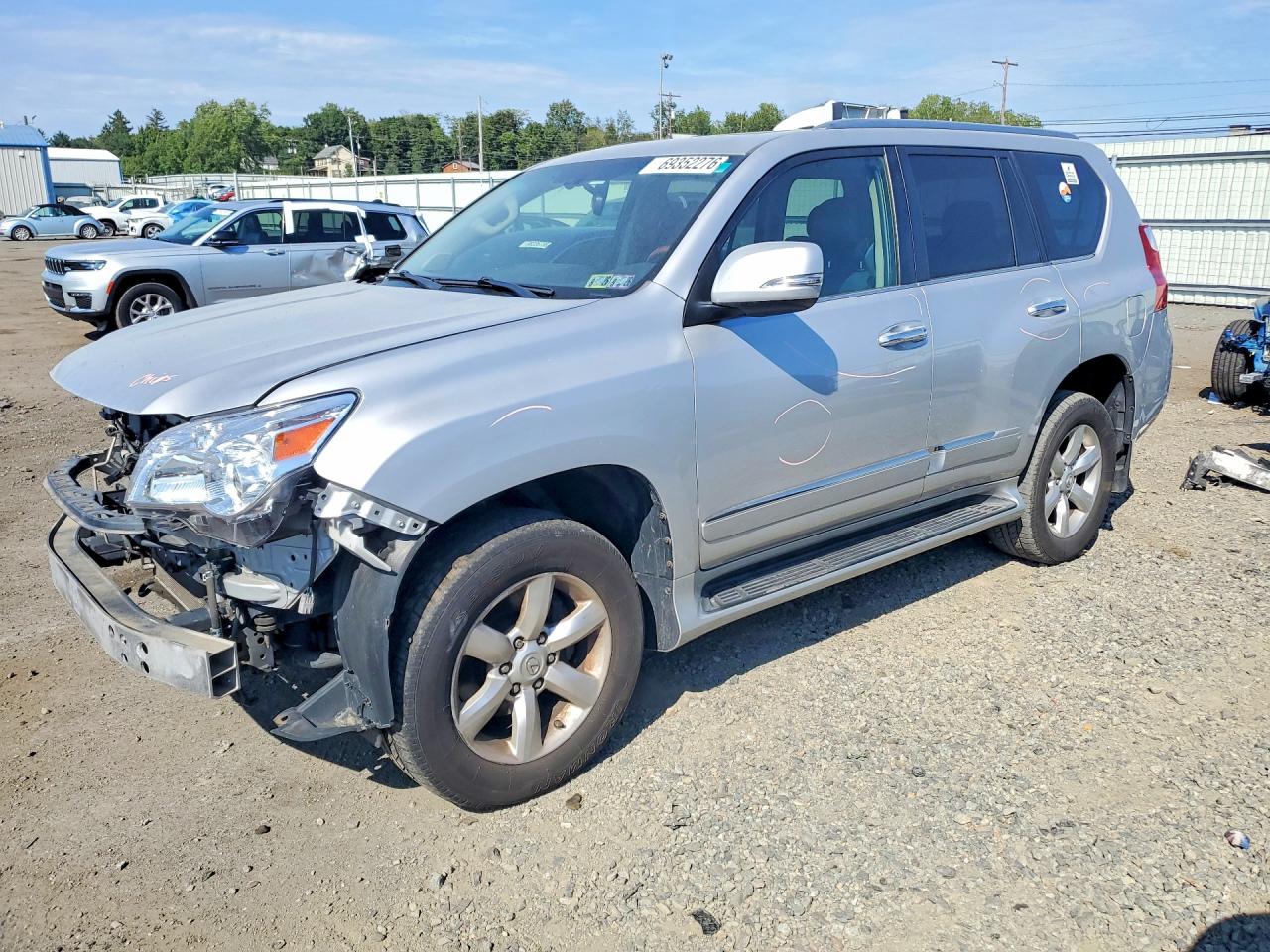 Photo of the 2013 LEXUS GX 460