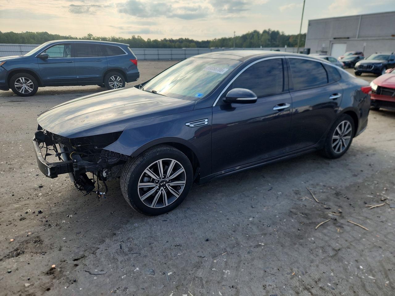 Photo of the 2019 KIA OPTIMA LX