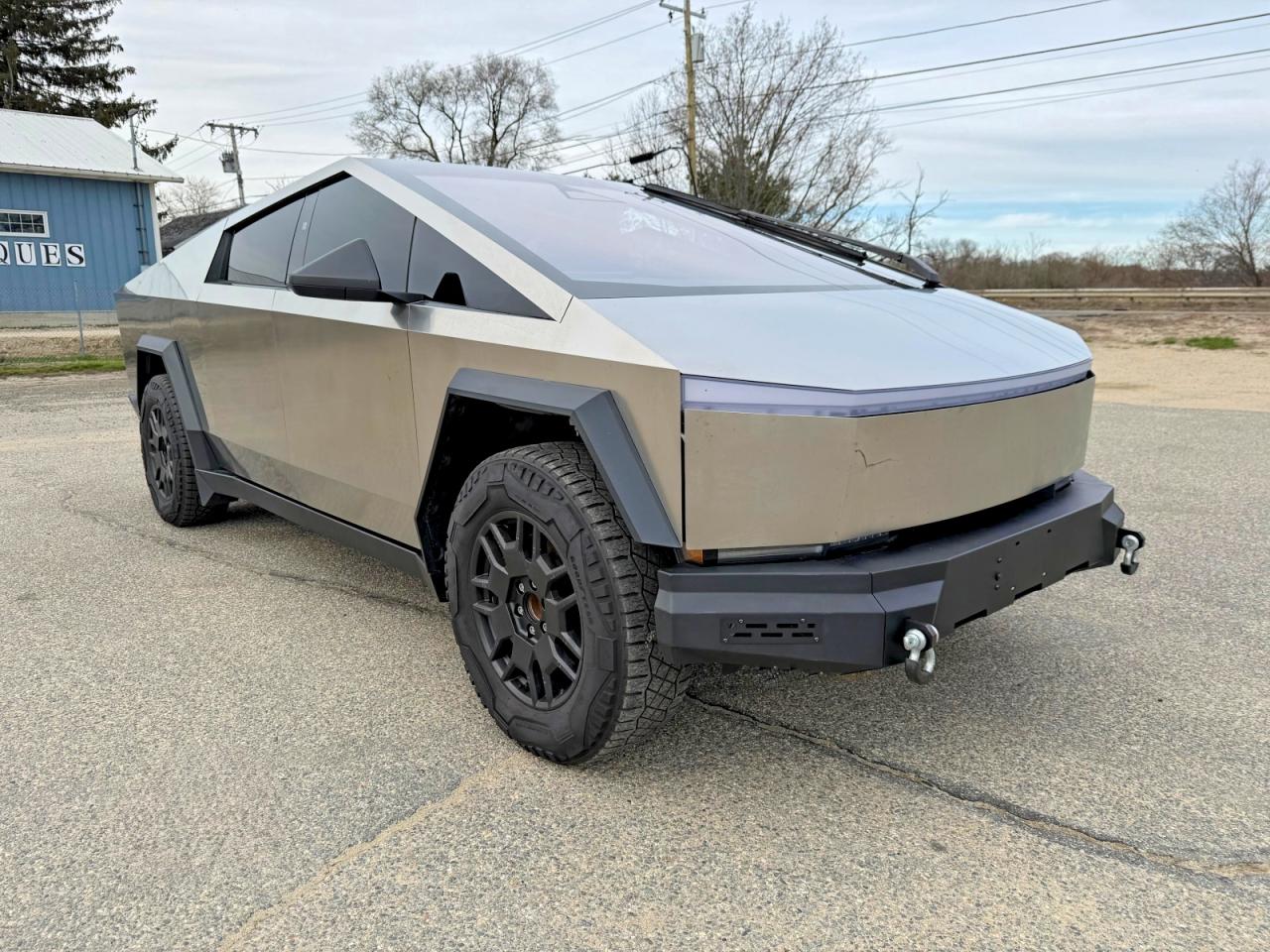 Photo of the 2024 TESLA CYBERTRUCK