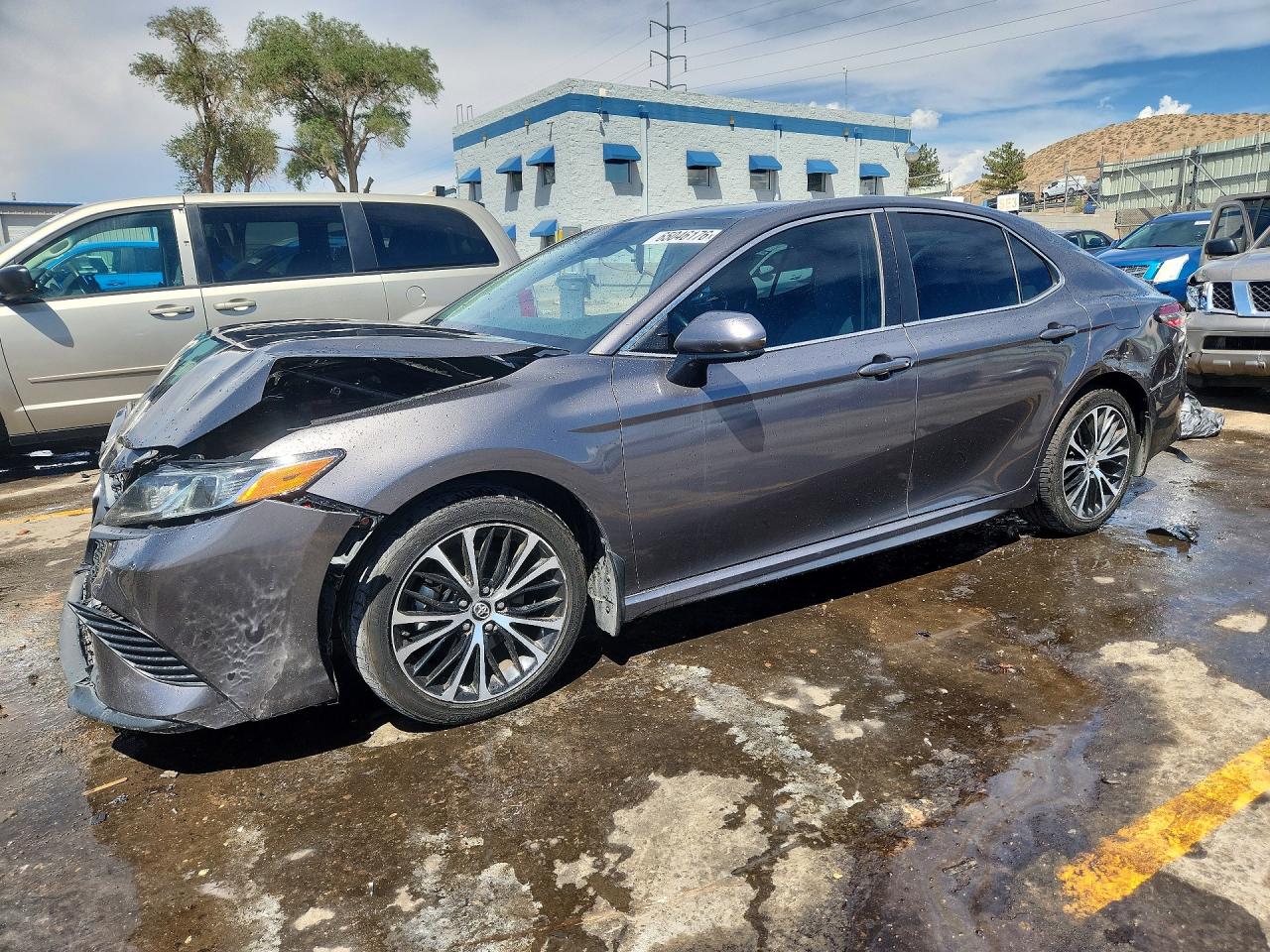 Photo of the 2019 TOYOTA CAMRY SE