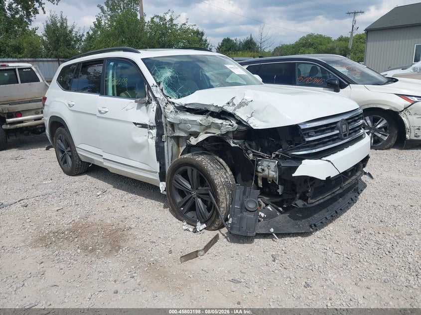 Photo of the 2021 VOLKSWAGEN ATLAS 3.6L V6 SE W/TECHNOLOGY R-LINE