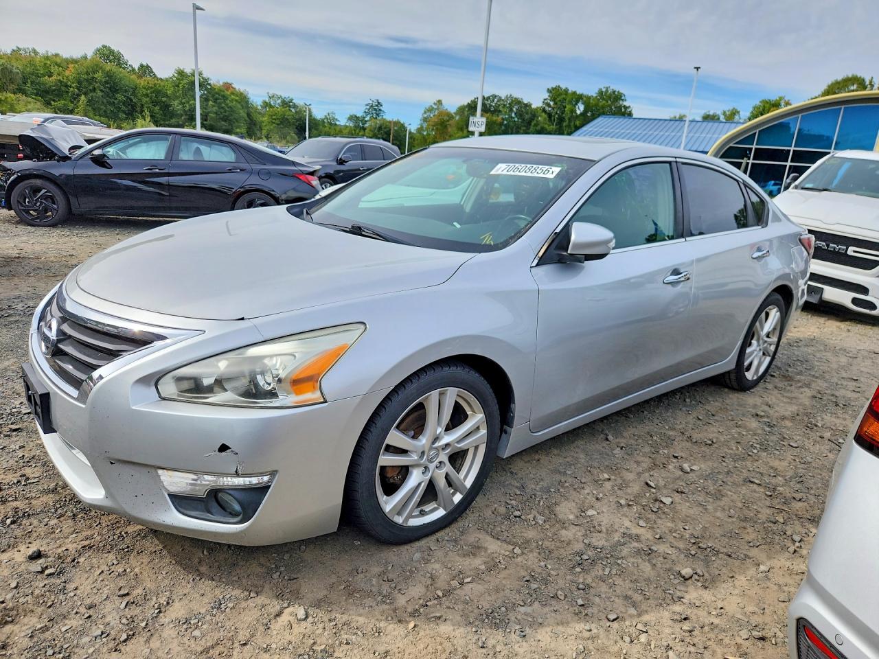 Photo of the 2013 NISSAN ALTIMA 3.5 S